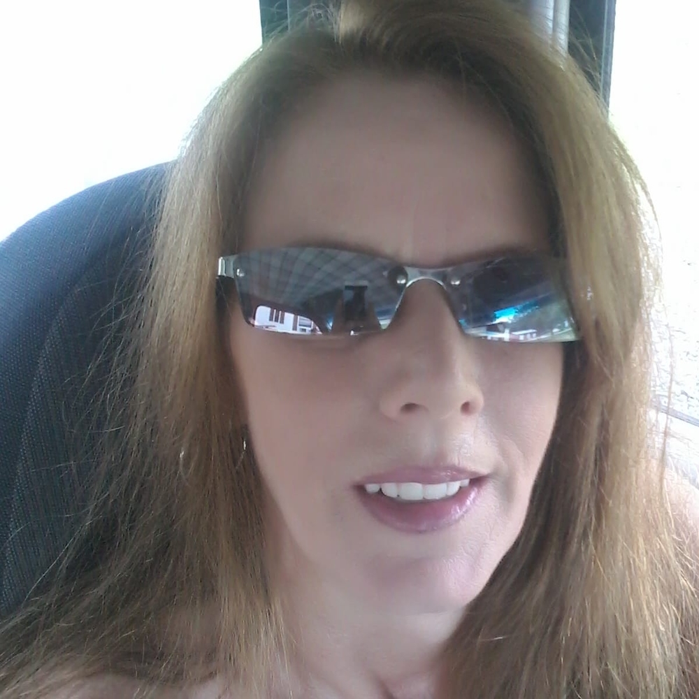 Meet your Posher, Shelly